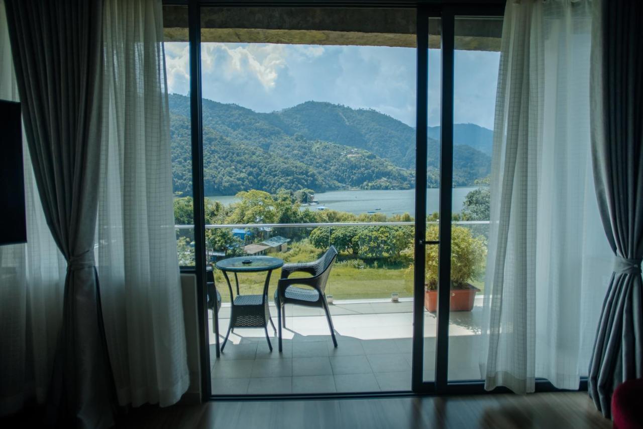 Jade City Hotel Pokhara Kültér fotó