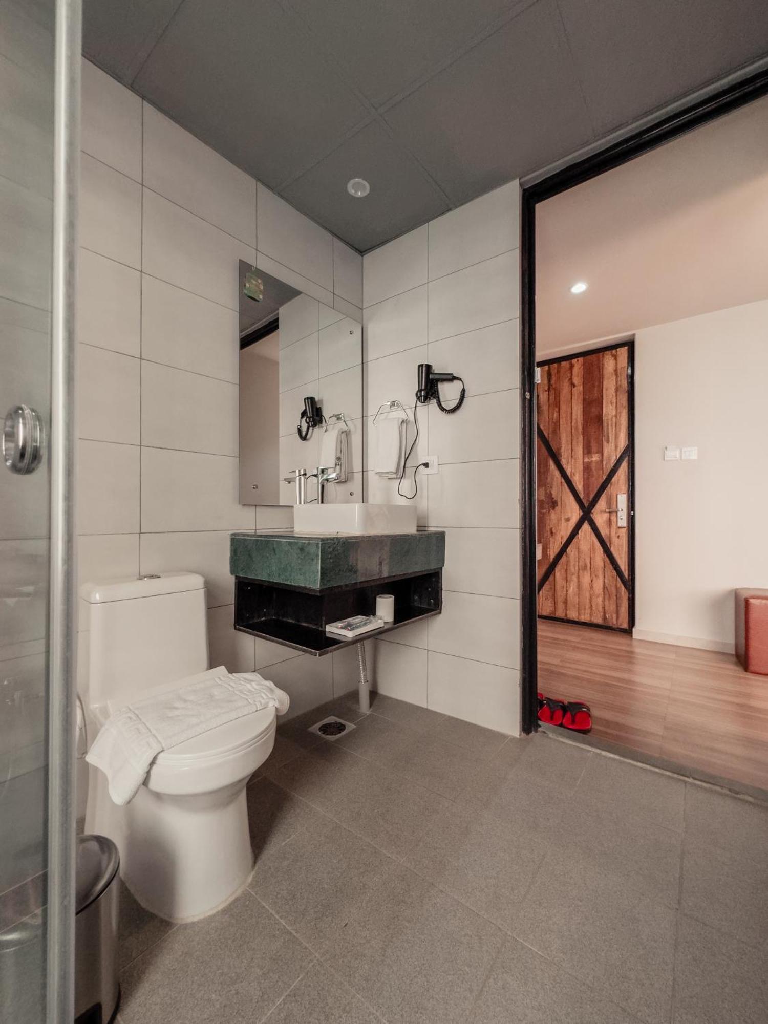Jade City Hotel Pokhara Kültér fotó