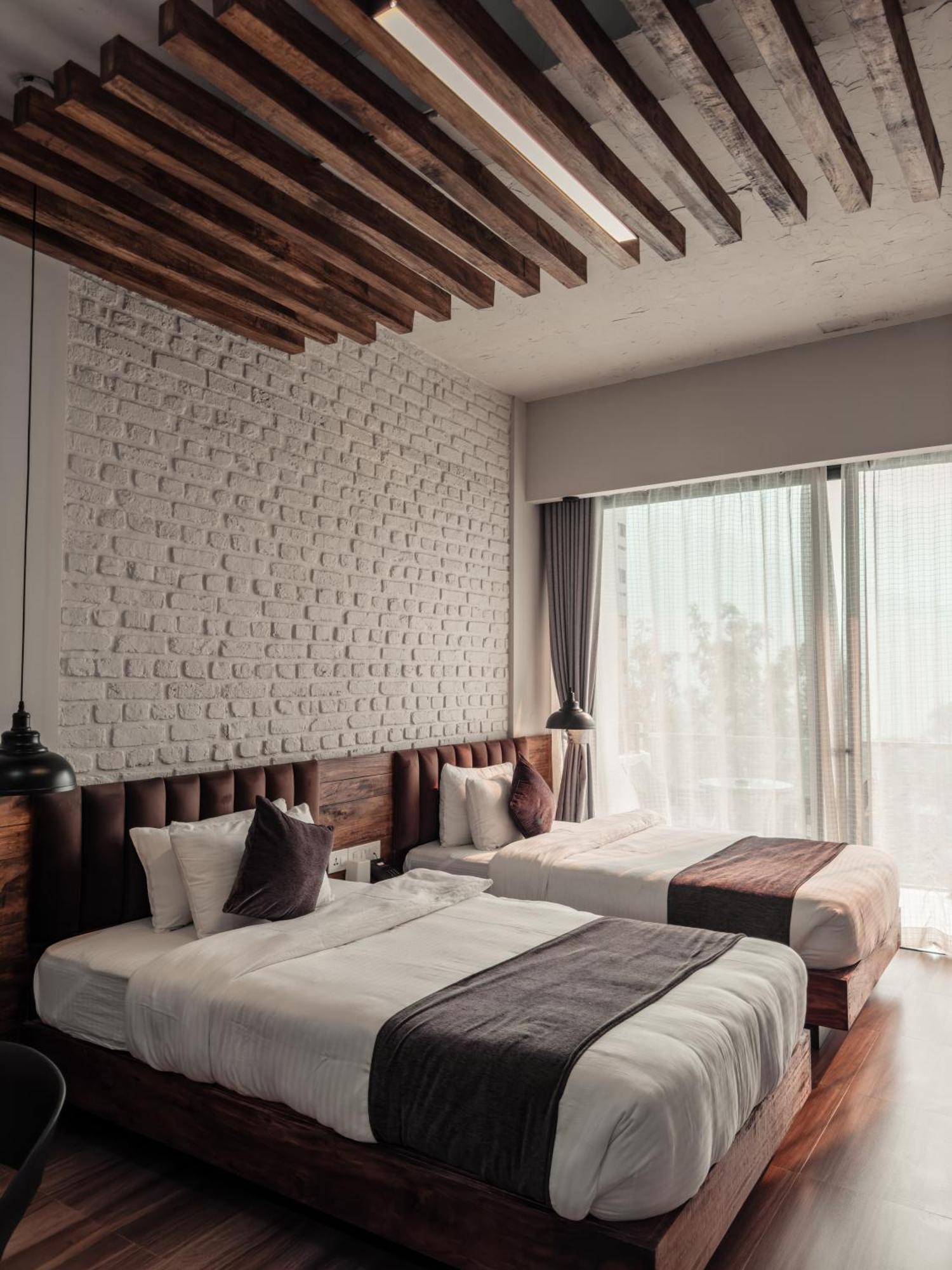 Jade City Hotel Pokhara Kültér fotó